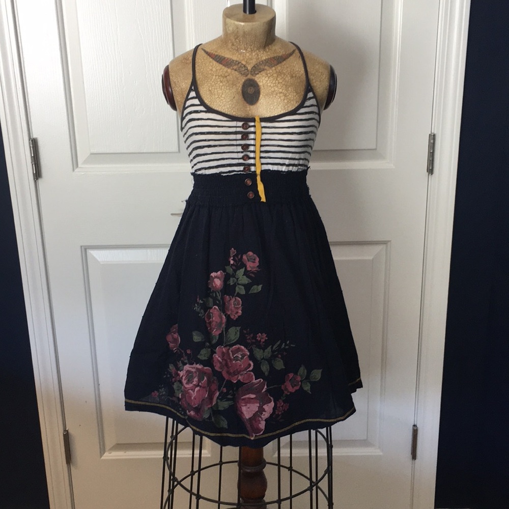 Mini dress